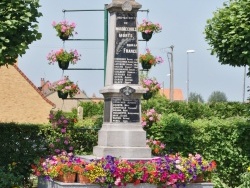 Photo paysage et monuments, Wardrecques - le monument aux morts