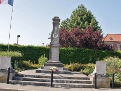 Photo paysage et monuments, Wizernes - le monument aux morts