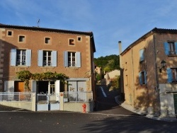 Photo paysage et monuments, Auzat-la-Combelle - Le Village