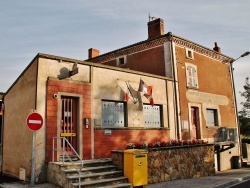 Photo paysage et monuments, Auzat-la-Combelle - La Poste