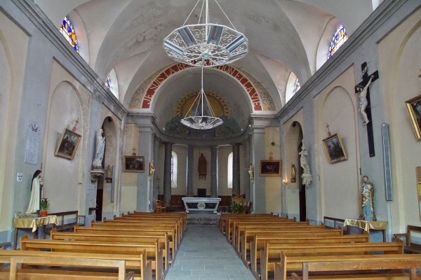 Photo Aydat - église Saint jacques