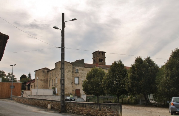 Photo Bansat - église St Julien 13 Em Siècle