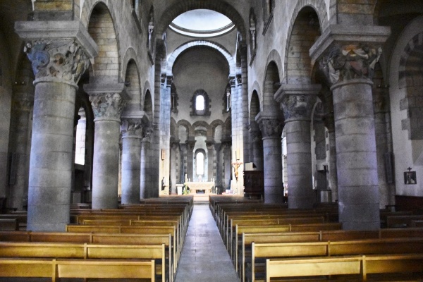 Photo La Bourboule - église Saint Joseph