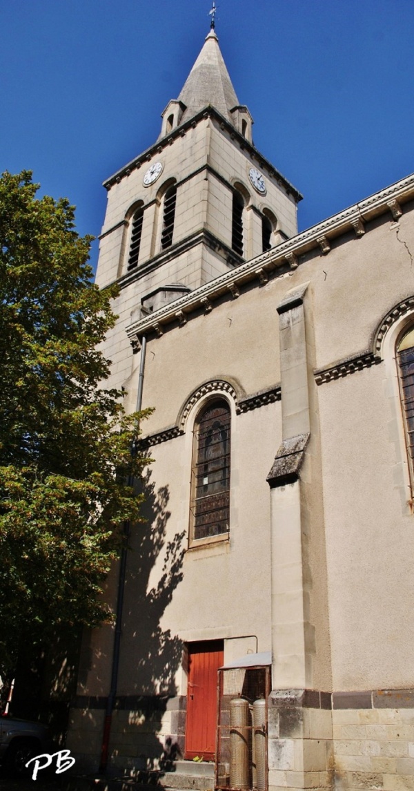 Photo Bussières-et-Pruns - L'église