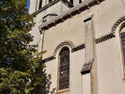 Photo paysage et monuments, Bussières-et-Pruns - L'église