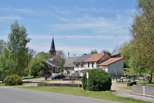 Photo Ceyssat - le Village