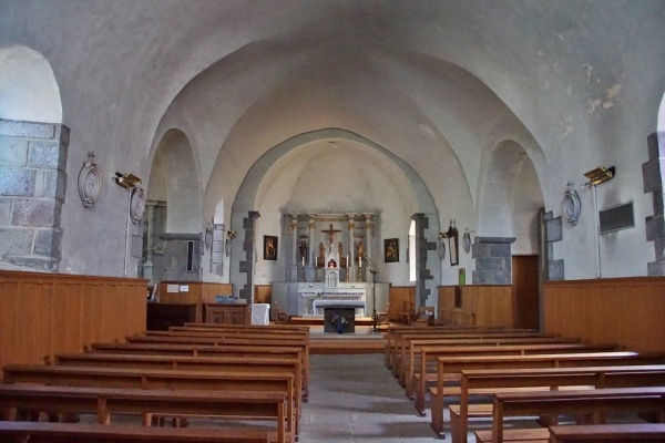 Photo Ceyssat - église Saint Roch