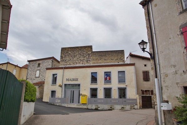 Photo Chadeleuf - La Mairie