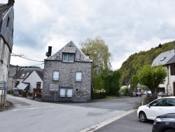 Photo paysage et monuments, Chambon-sur-Lac - le Village