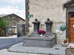 Photo paysage et monuments, Collanges - la Fontaine