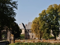 Photo paysage et monuments, Effiat - Château d'Effiat et Ancienne école Royale Militaire