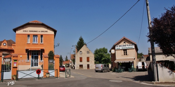 Photo Effiat - Le Village