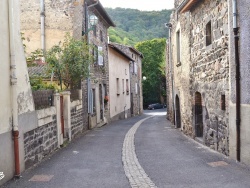 Photo paysage et monuments, Enval - Le Village