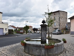 Photo paysage et monuments, Flat - la Fontaine