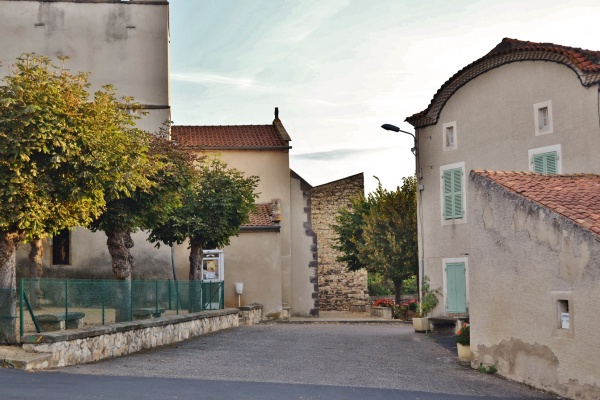 Photo Gignat - Le Village