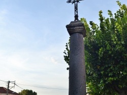 Photo paysage et monuments, Gignat - Croix