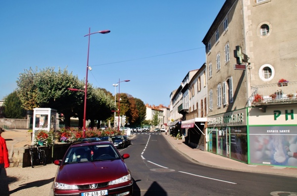 Photo Issoire - La Commune