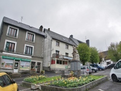 Photo paysage et monuments, La Tour-d'Auvergne - le Village