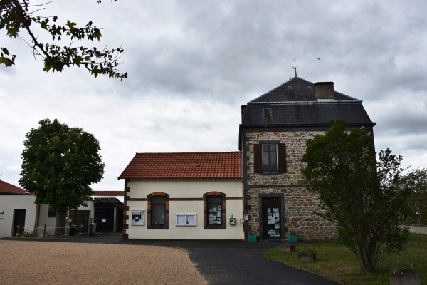 Photo Ludesse - La Mairie