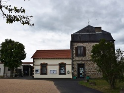 Photo paysage et monuments, Ludesse - La Mairie