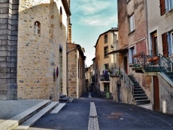 Photo paysage et monuments, Les Martres-de-Veyre - La Ville