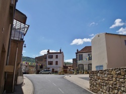 Photo paysage et monuments, Mirefleurs - le Village