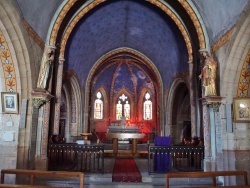 Photo paysage et monuments, Mirefleurs - église Saint Genes