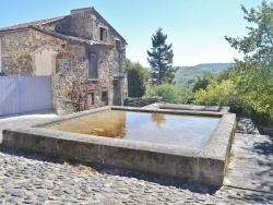 Photo paysage et monuments, Montaigut-le-Blanc - le lavoir