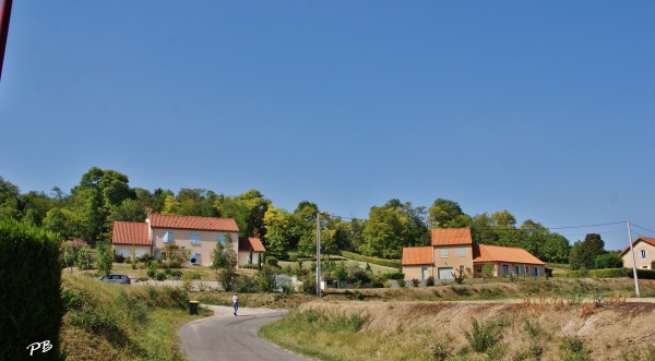 Photo Montpensier - Le Village