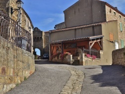 Photo paysage et monuments, Montpeyroux - Le Village