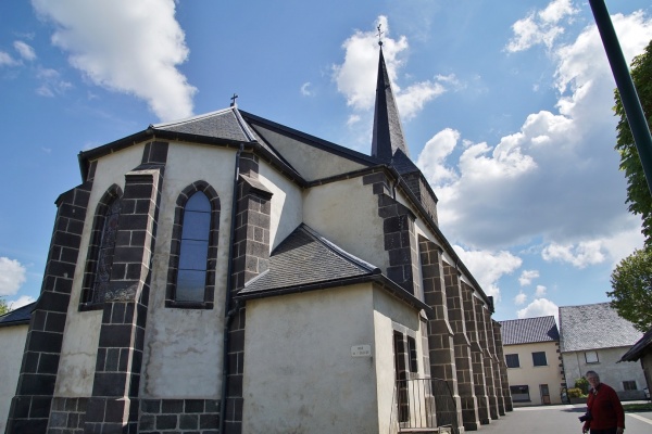 Photo Nébouzat - église Saint Georges