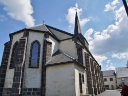 Photo paysage et monuments, Nébouzat - église Saint Georges