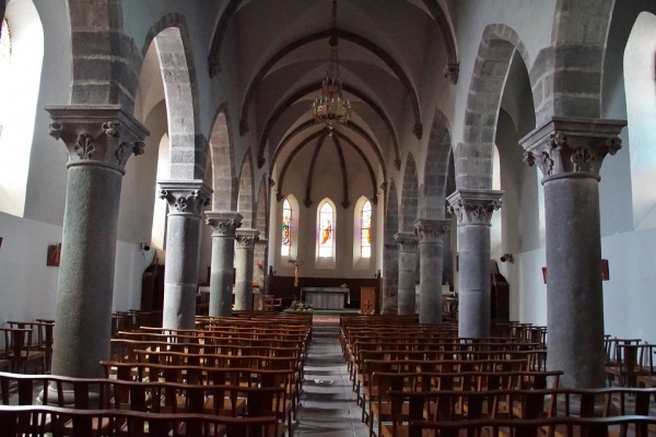 Photo Nébouzat - église Saint Georges