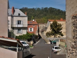 Photo paysage et monuments, Neschers - Le Village