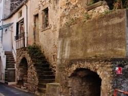 Photo paysage et monuments, Neschers - Le Village