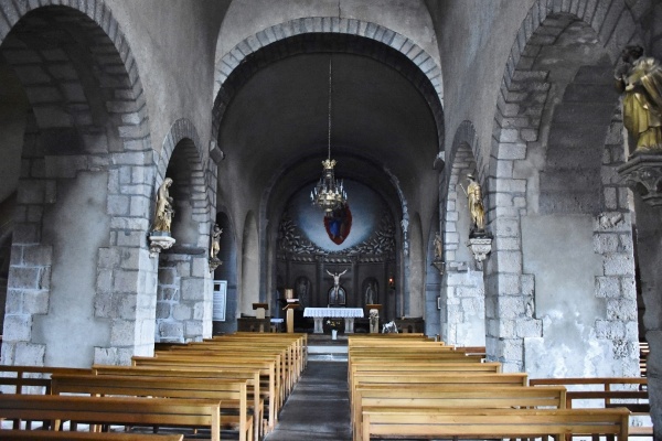 Photo Orcines - église Saint Julien