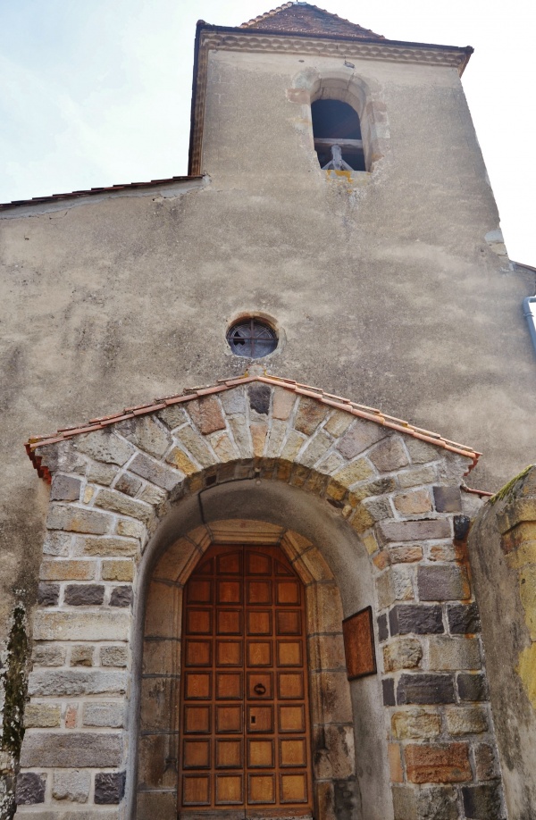 Photo Parentignat - église Saint-Pierre