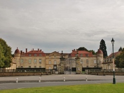 Photo paysage et monuments, Parentignat - Le Château