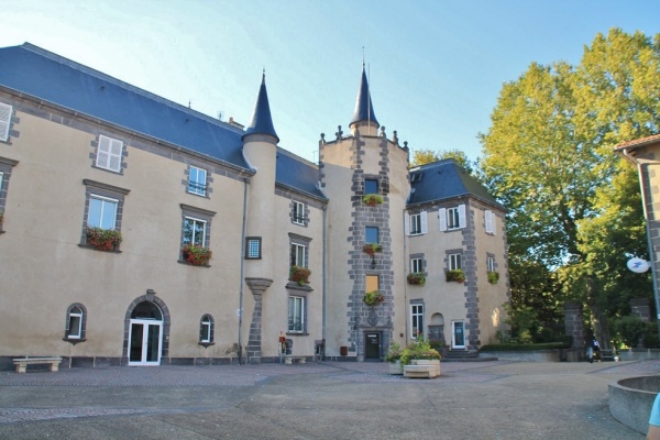 Photo Pérignat-lès-Sarliève - la mairie