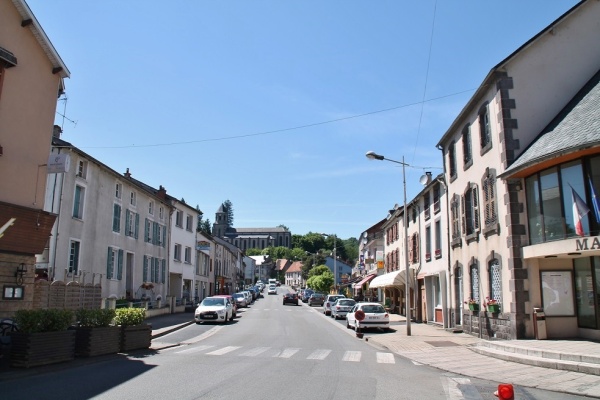 Photo Pontaumur - la commune