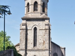 Photo paysage et monuments, Pontaumur - église saint Benoit
