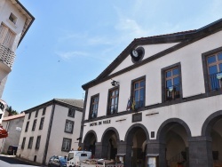 Photo paysage et monuments, Pontgibaud - La Mairie