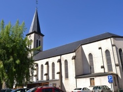 Photo paysage et monuments, Puy-Guillaume - église St Barthelemy