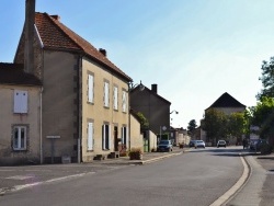 Photo paysage et monuments, Randan - Le Village