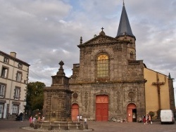 Photo paysage et monuments, Riom - église saint Amable