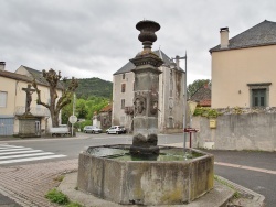 Photo paysage et monuments, Saillant - la Fontaine