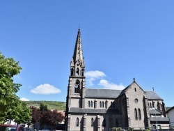 Photo paysage et monuments, Saint-Amant-Tallende - église Saint Amand