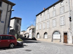 Photo paysage et monuments, Saint-Amant-Tallende - le Village