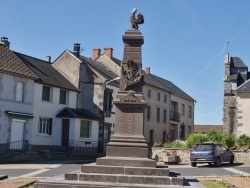 Photo paysage et monuments, Saint-Avit - le monument aux morts