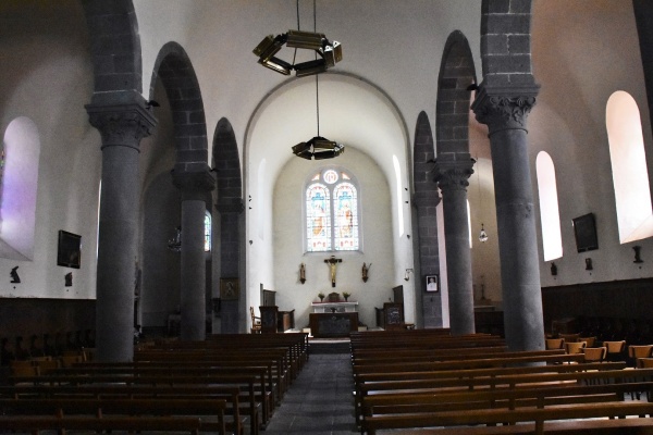 Photo Saint-Bonnet-près-Orcival - église Saint Bonnet